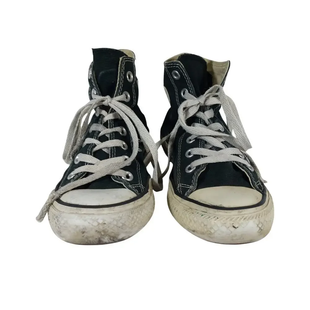 CONVERSE! CHUCK TAYLOR ALL STAR BLACK, WHITE HIGH TOP SNEAKERS, TENNIES! SZ 6